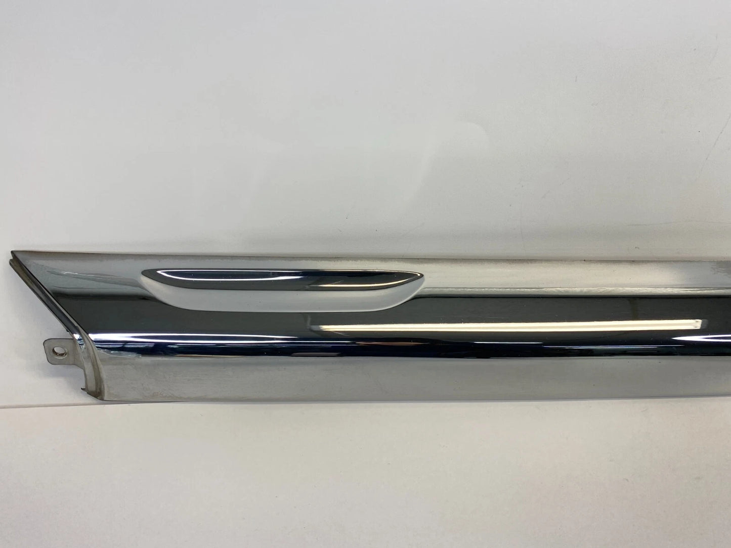 2008-2010 08-10 BUICK ENCLAVE ROOF RACK RAIL LUGGAGE RAIL COVER RIGHT SIDE OEM