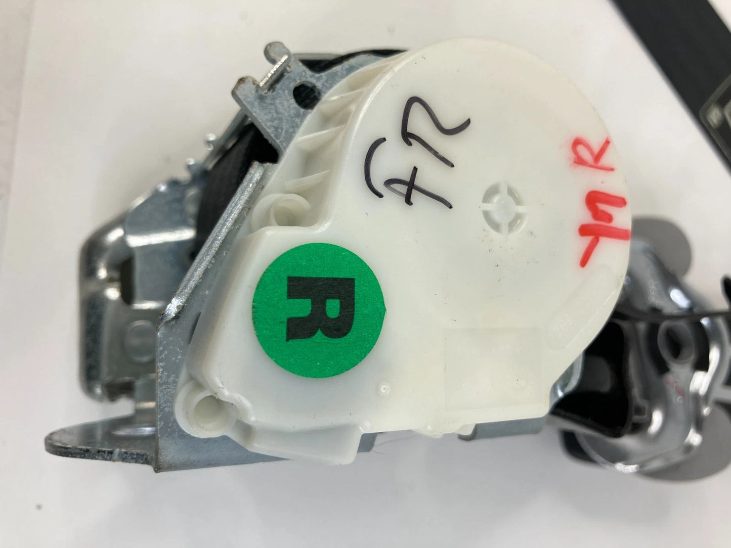 13-19 HYUNDAI SANTA FE FRONT RIGHT PASSENGER SEAT BELT RETRACTOR 88820-B8500 OEM