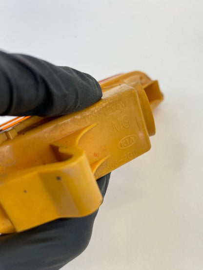 2006-2008 KIA OPTIMA FRONT SIDE MARKER LIGHT LEFT TURN SIGNAL LAMP 92303-2G000