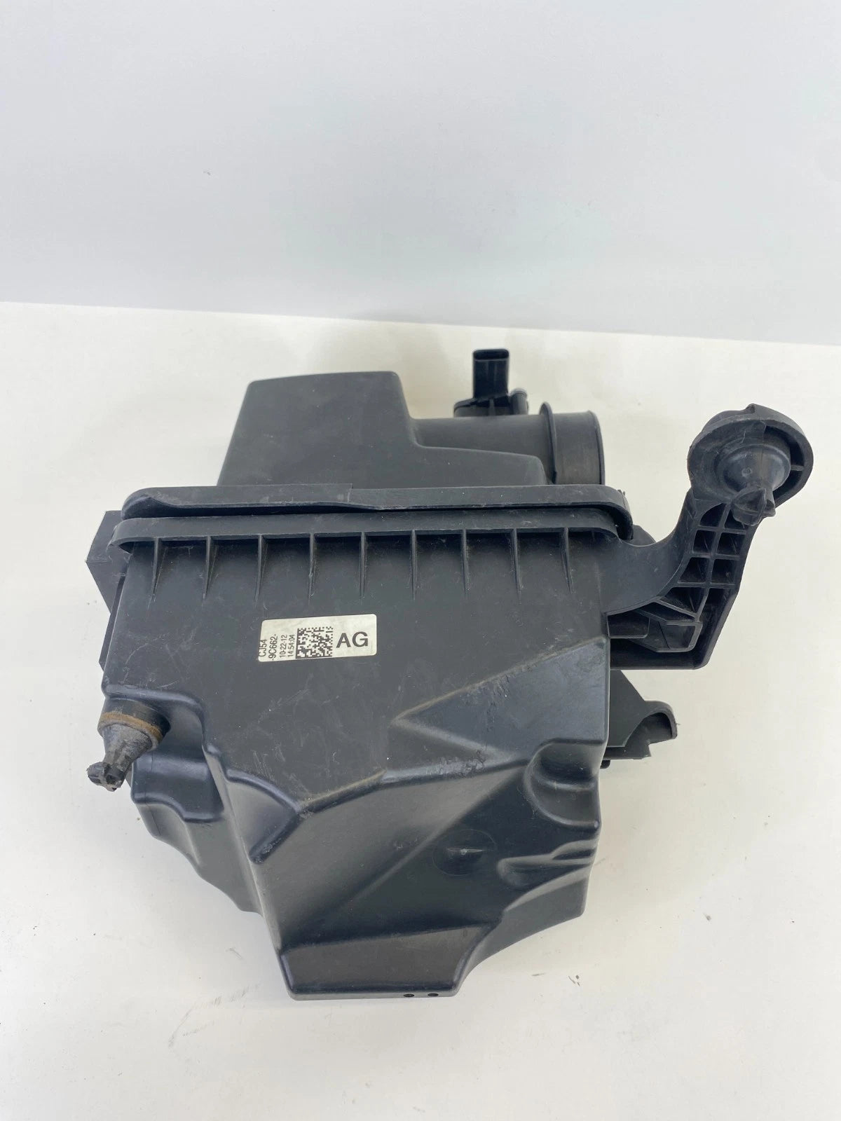 2013-2016 Ford Escape 1.6L Air Intake Cleaner Filter Box Assembly CJ54-9C662-AG