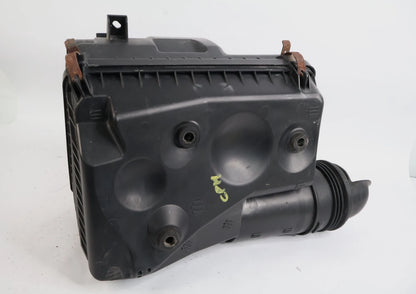 2003-2005 4RUNNER AIR FILTER BOX HOUSING UPPER AND LOWER OEM 17705-50160