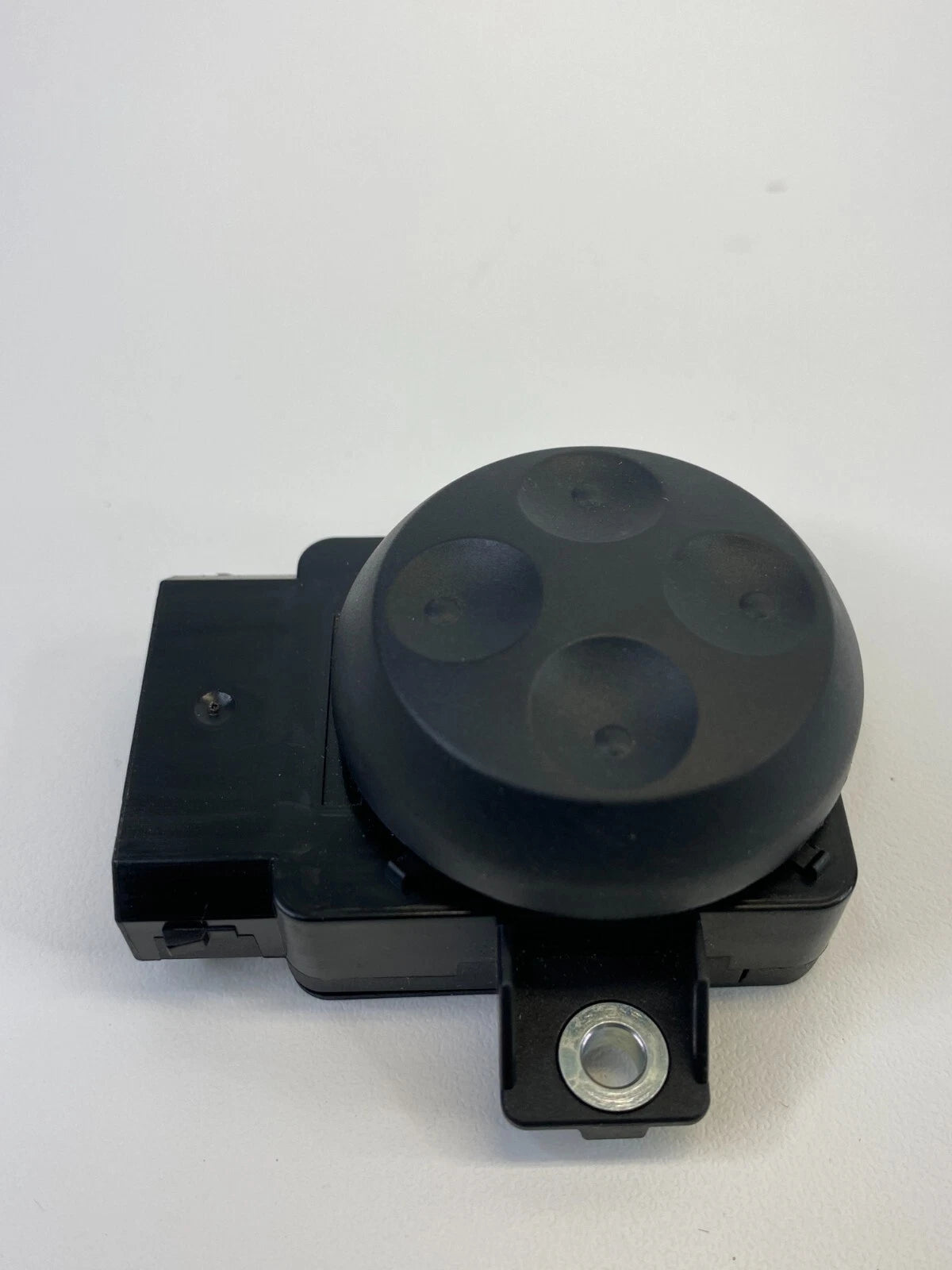 2009-2017 VOLKSWAGEN CC FRONT RIGHT SIDE SEAT LUMBAR CONTROL SWITCH OEM