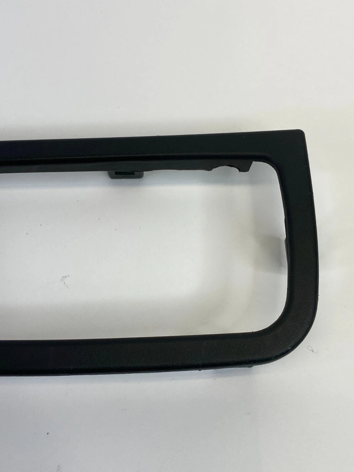 2004-2008 NISSAN MAXIMA REAR RIGHT SIDE INTERIOR DOOR HANDLE TRIM BEZEL 22197-SA