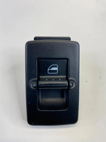 98-07 VOLKSWAGEN BEETLE FRONT RIGHT SIDE DOOR POWER WINDOW CONTROL SWITCH OEM