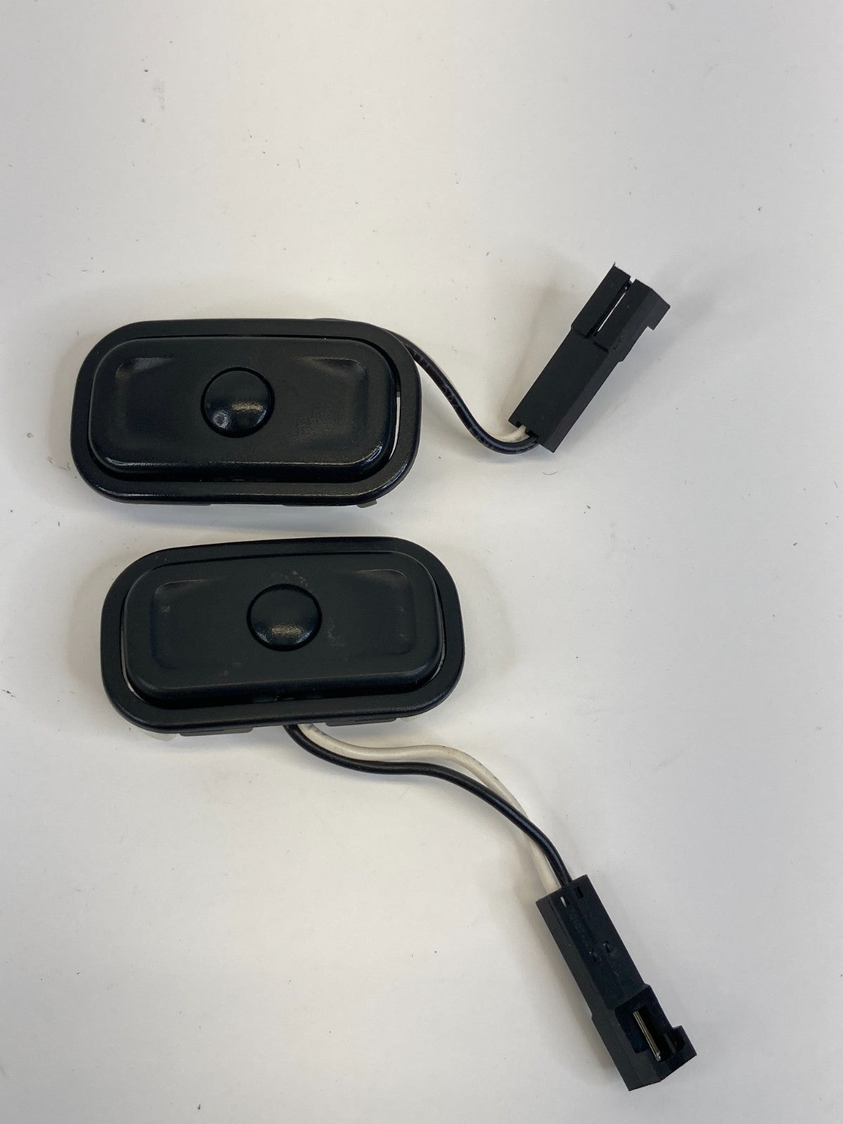 2012-2016 Chrysler Town & Country Steering Wheel Radio Control Switches OEM