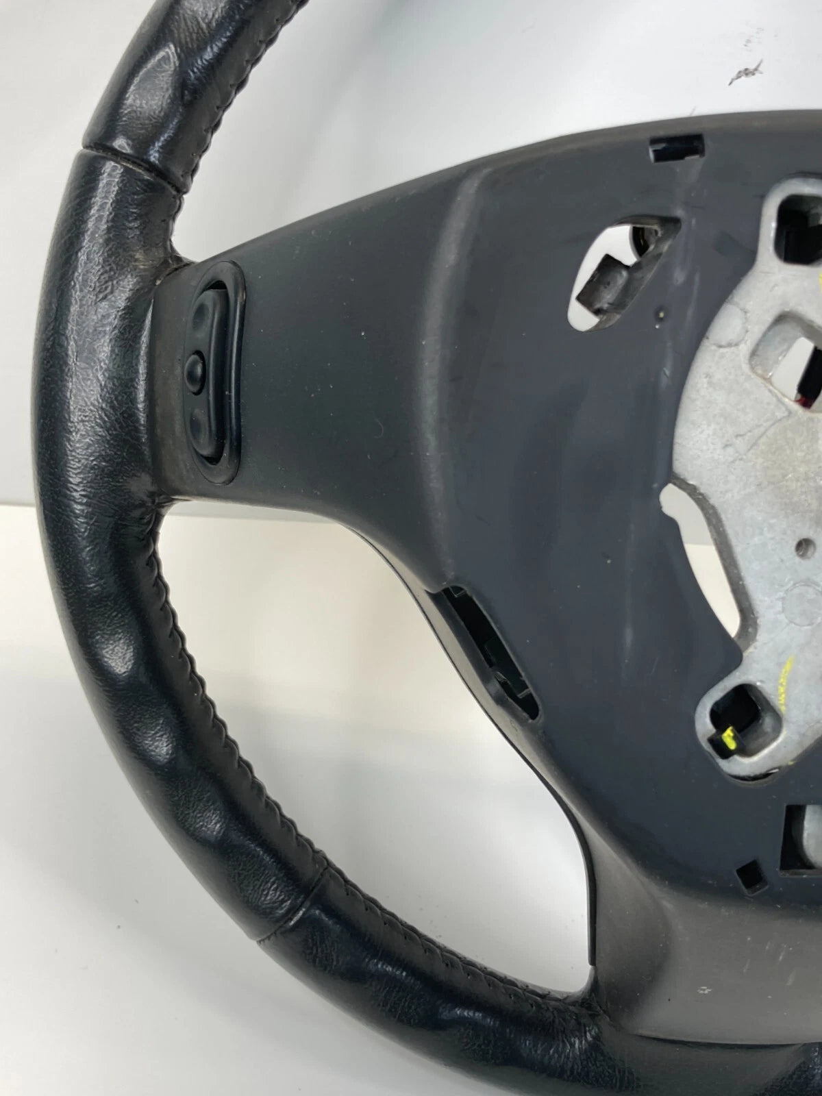 2008-2010 CHRYSLER TOWN & COUNTRY FRONT LH STEERING WHEEL W/ CRUISE CONTROL OEM