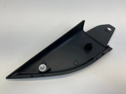 2001-2007 FORD ESCAPE INTERIOR FRONT LEFT DRIVER SIDE MIRROR COVER CORNER TRIM