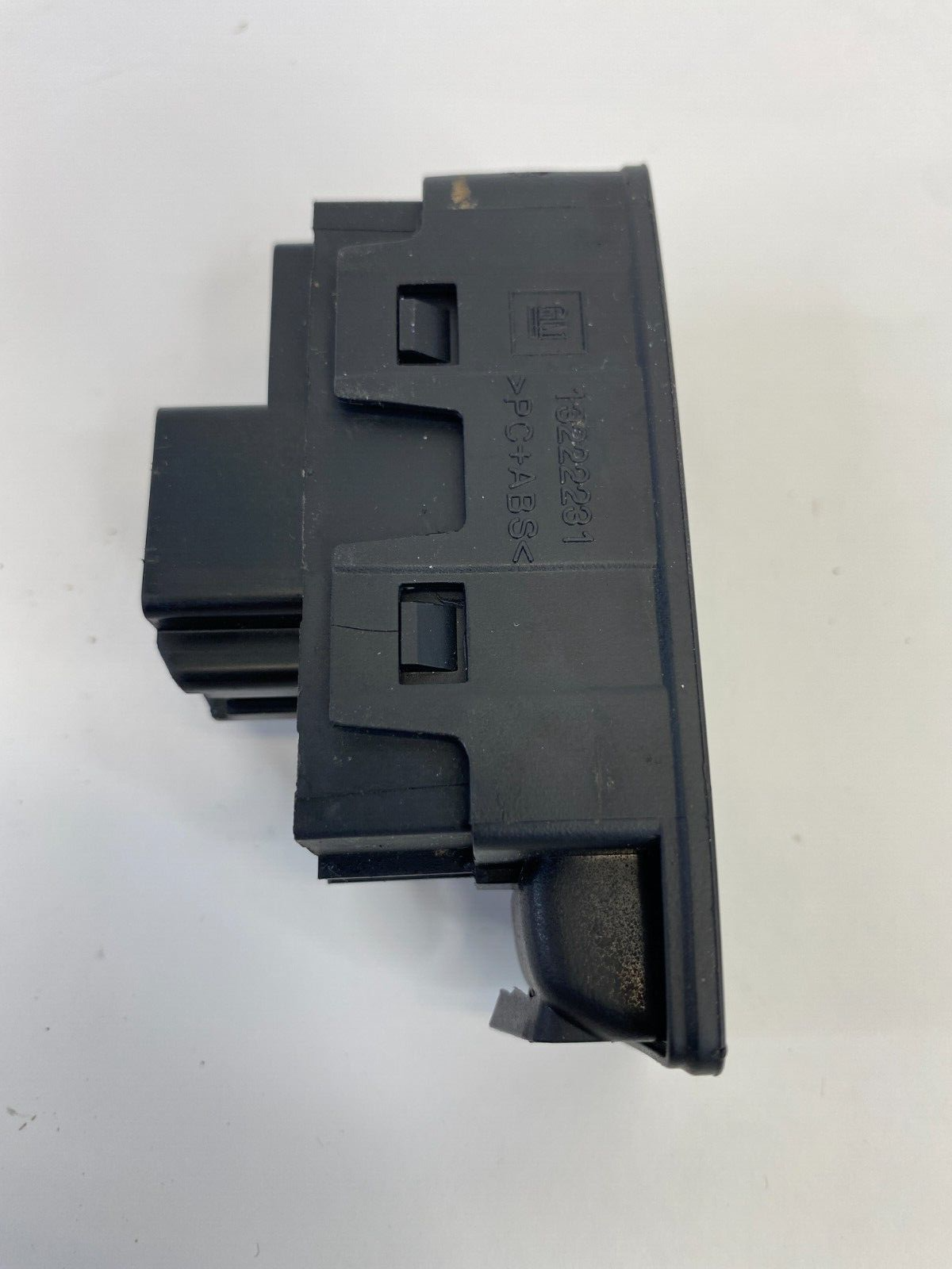 2011-2013 Buick Regal Rear Right Side Door Power Window Switch 13305368 OEM
