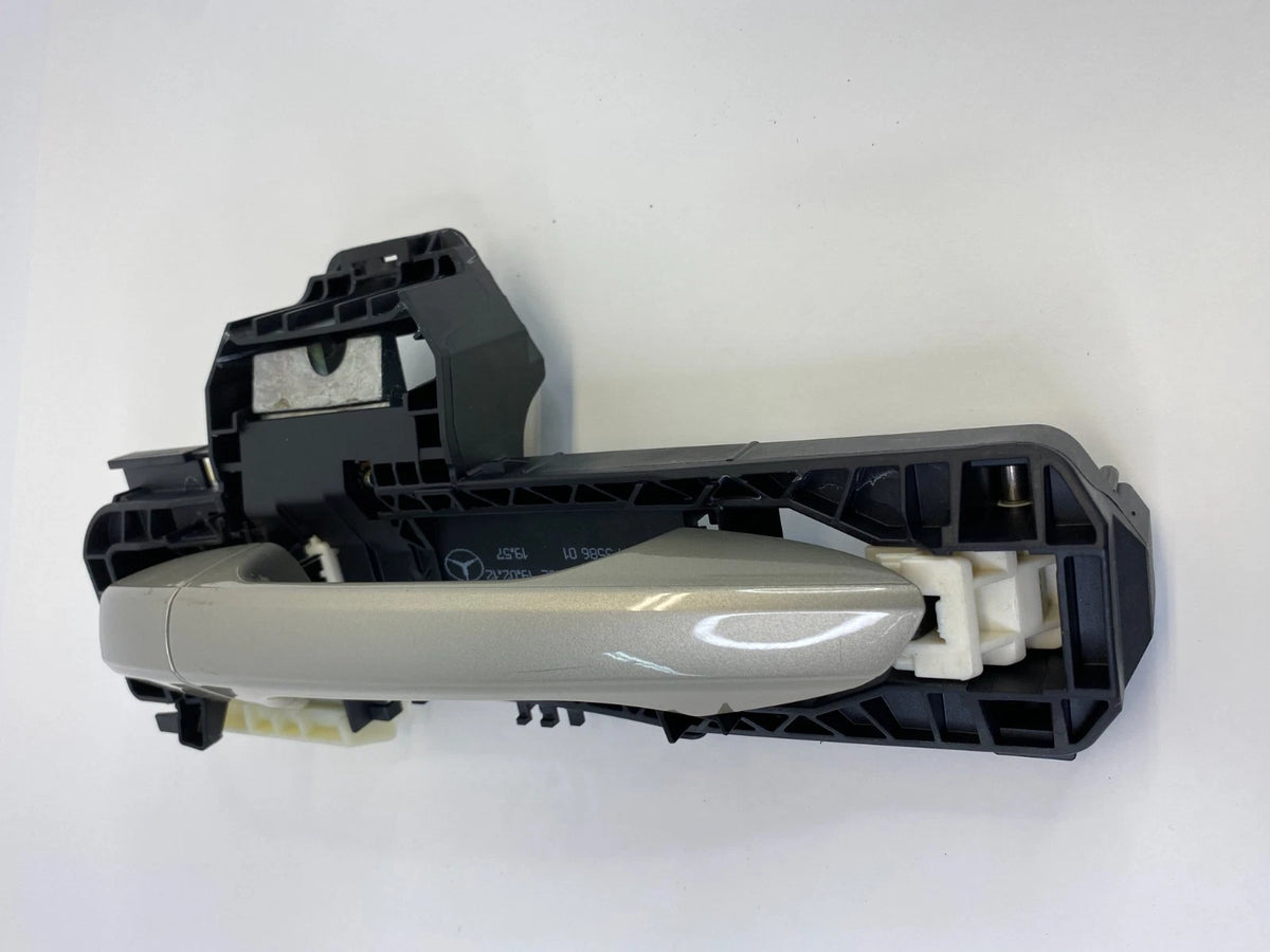 2006-2016 MERCEDES-BENZ E350 REAR LEFT BACK EXTERIOR DOOR HANDLE A2047602134 OEM