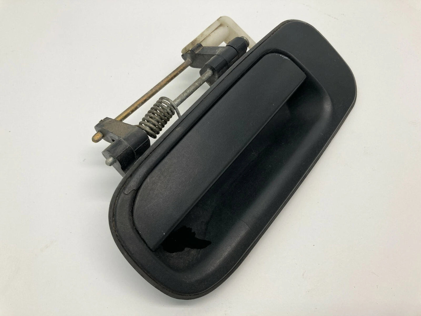 92-94 TOYOTA CAMRY REAR LEFT OUTSIDE EXTERIOR DOOR HANDLE ASSEMBLY 69240-06010