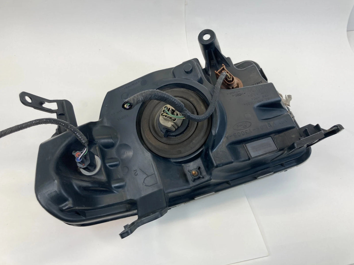 2007-2012 FORD ESCAPE FRONT RIGHT HEADLIGHT LENS UNIT OEM FACTORY 9L84-13005-A