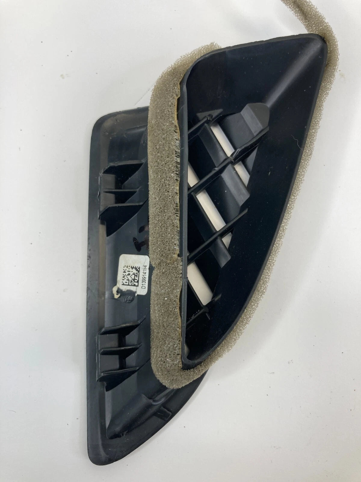2016-2020 HONDA CIVIC DASH LEFT DRIVER DEFROST GRILLE AIR VENT OEM