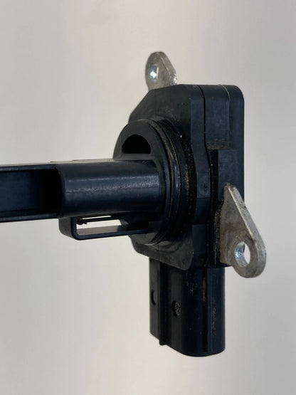 2007-2010 TOYOTA SIENNA 3.5L V6 A/T MASS AIR FLOW SENSOR METER MAF 22204-31020