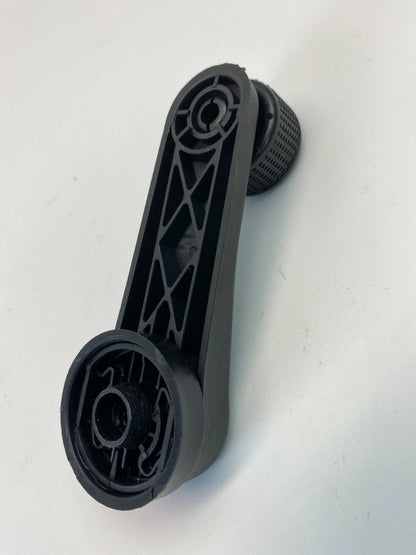 98-02 VOLKSWAGEN NEW BEETLE FRONT LEFT RIGHT MANUAL WINDOW CRANK HANDLE UNIT OEM