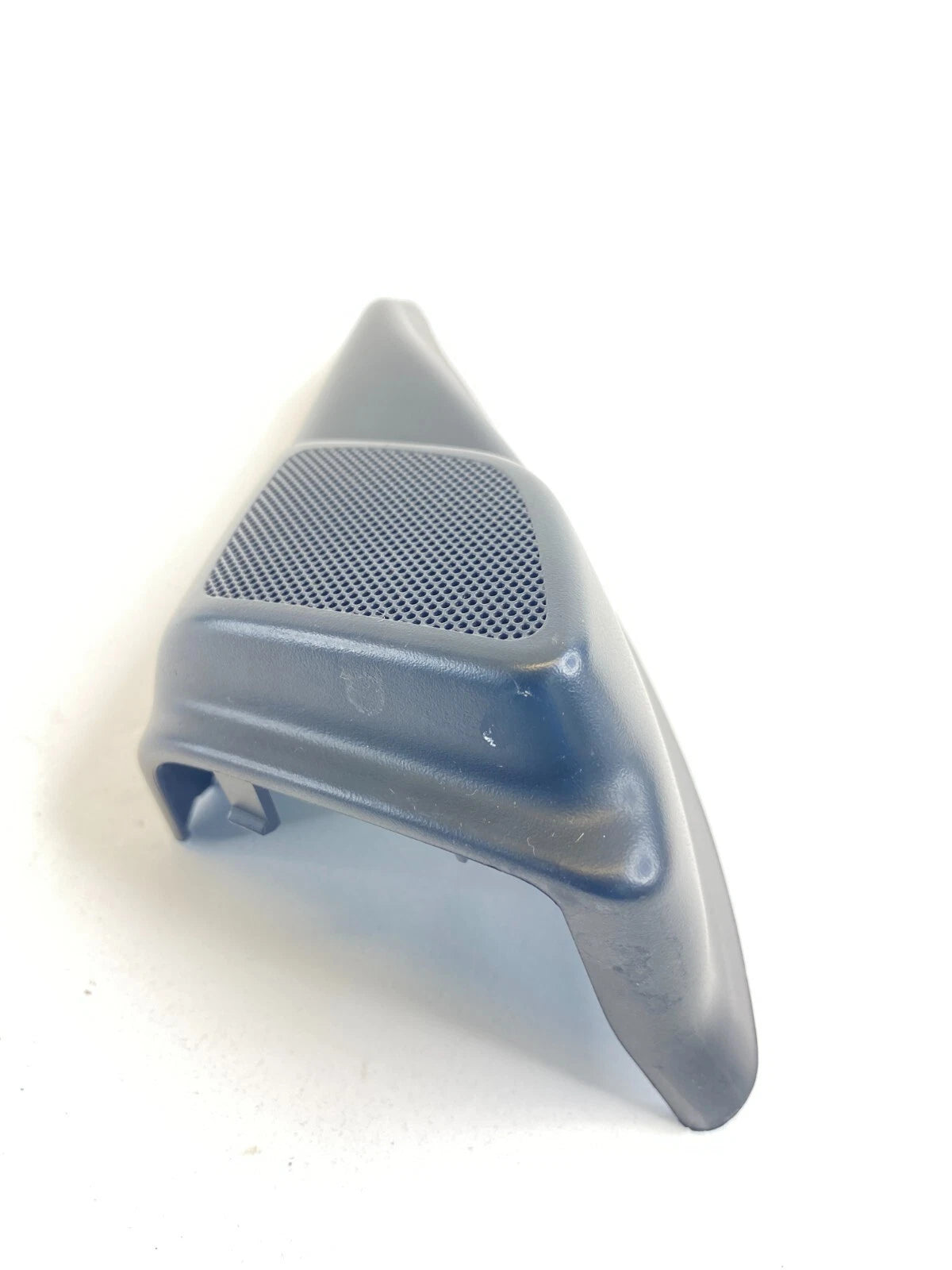 2004-2011 VOLVO S40 FRONT LEFT DRIVER DOOR TWEETER SPEAKER COVER BEZEL 8679628