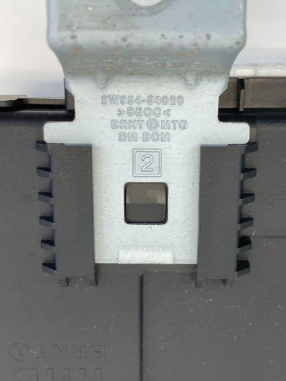 2013 2014 Hyundai Santa Fe 3.3L AT Body Control Module BCM BCU 95400-B8930 OEM