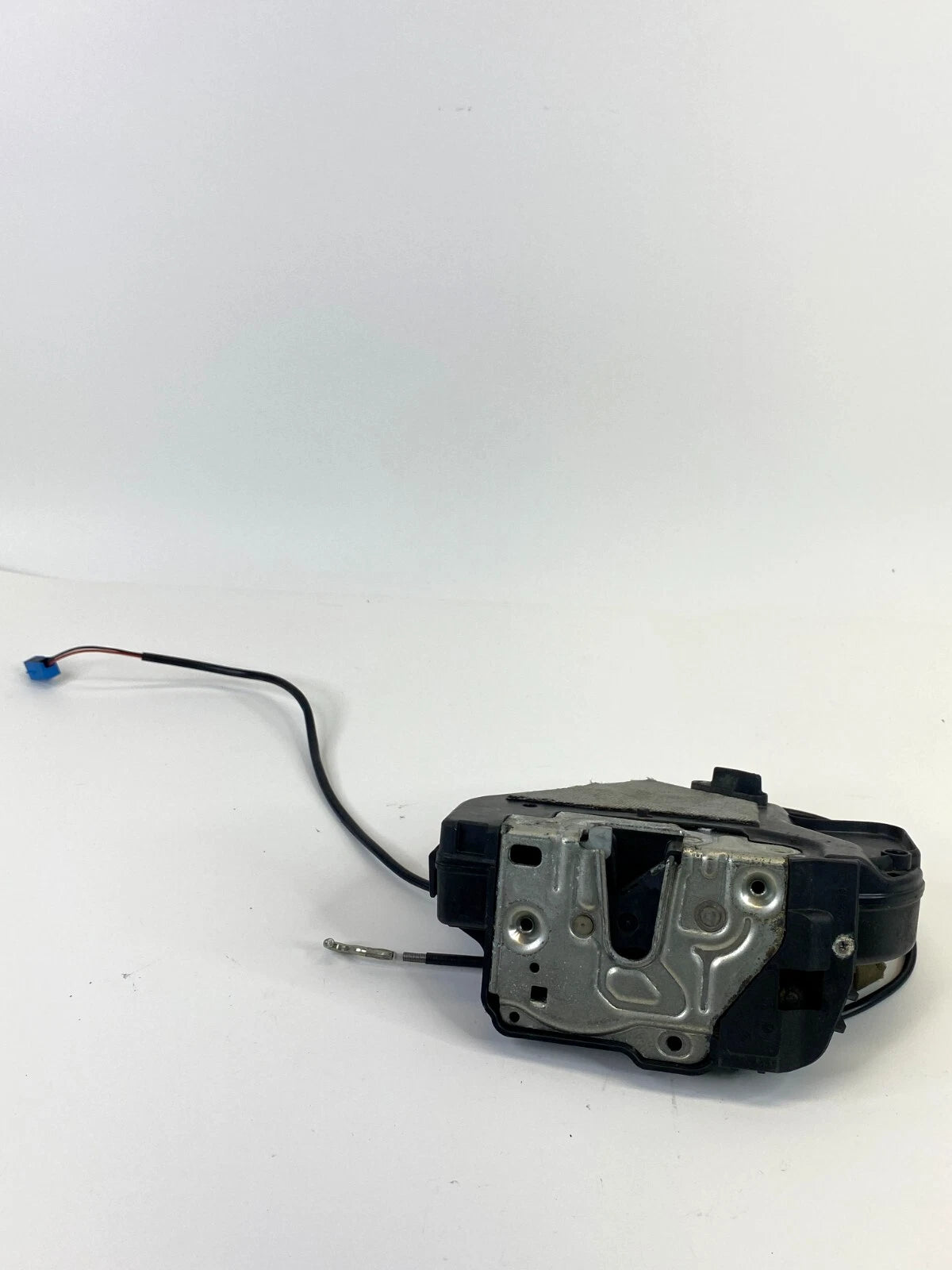 2003-2006 MERCEDES E500 06-09 E350 REAR LEFT BACK DOOR LOCK LATCH ACTUATOR OEM