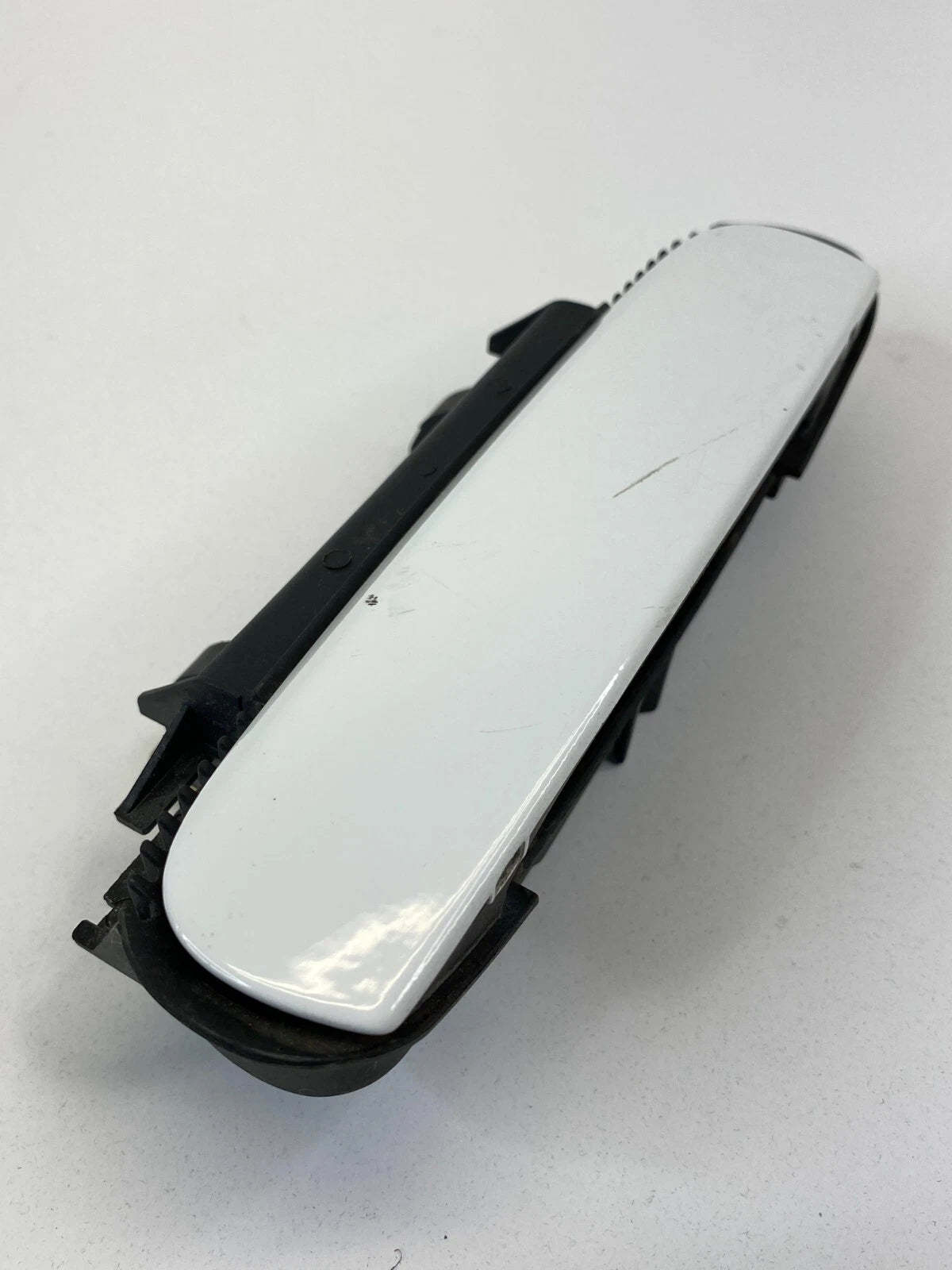 2002-2008 AUDI A4 A4 QUATTRO FRONT RIGHT SIDE EXTERIOR DOOR HANDLE 4B0839885 OEM