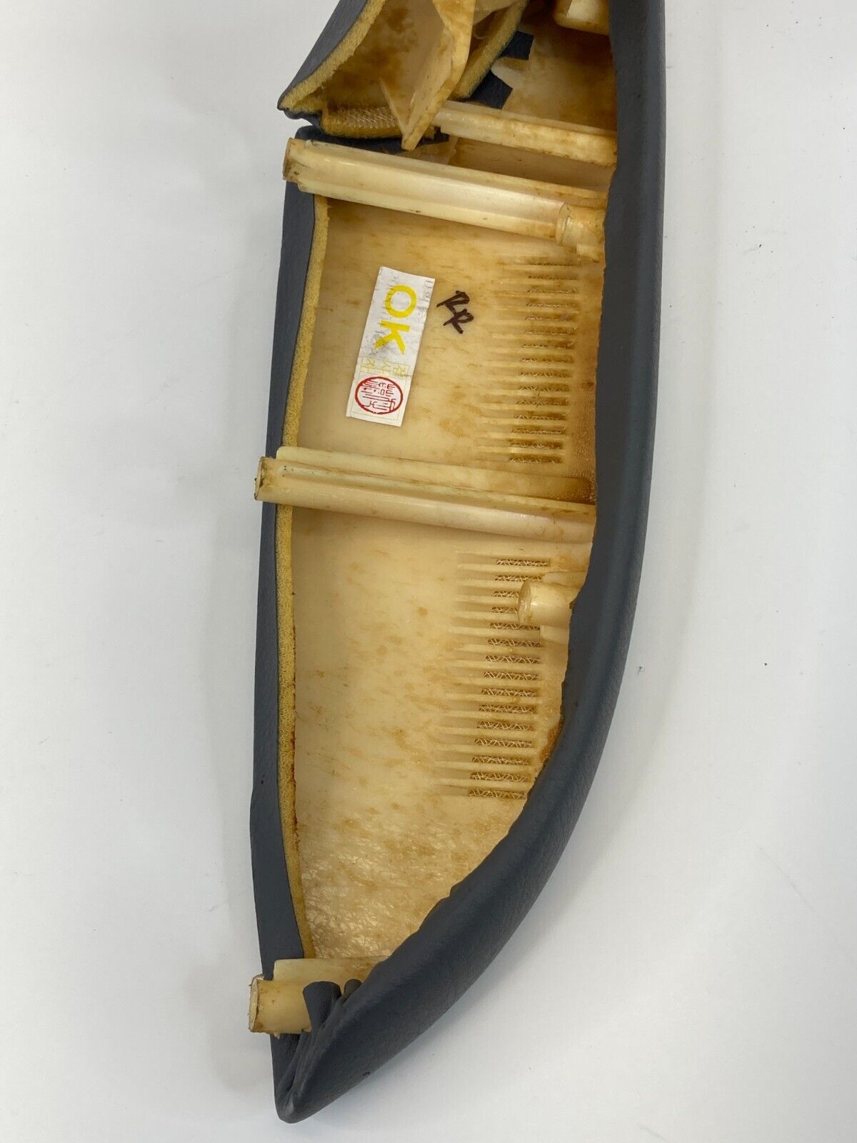 2001-2006 Hyundai Elantra Rear Right Passenger Door Armrest Arm Rest OEM