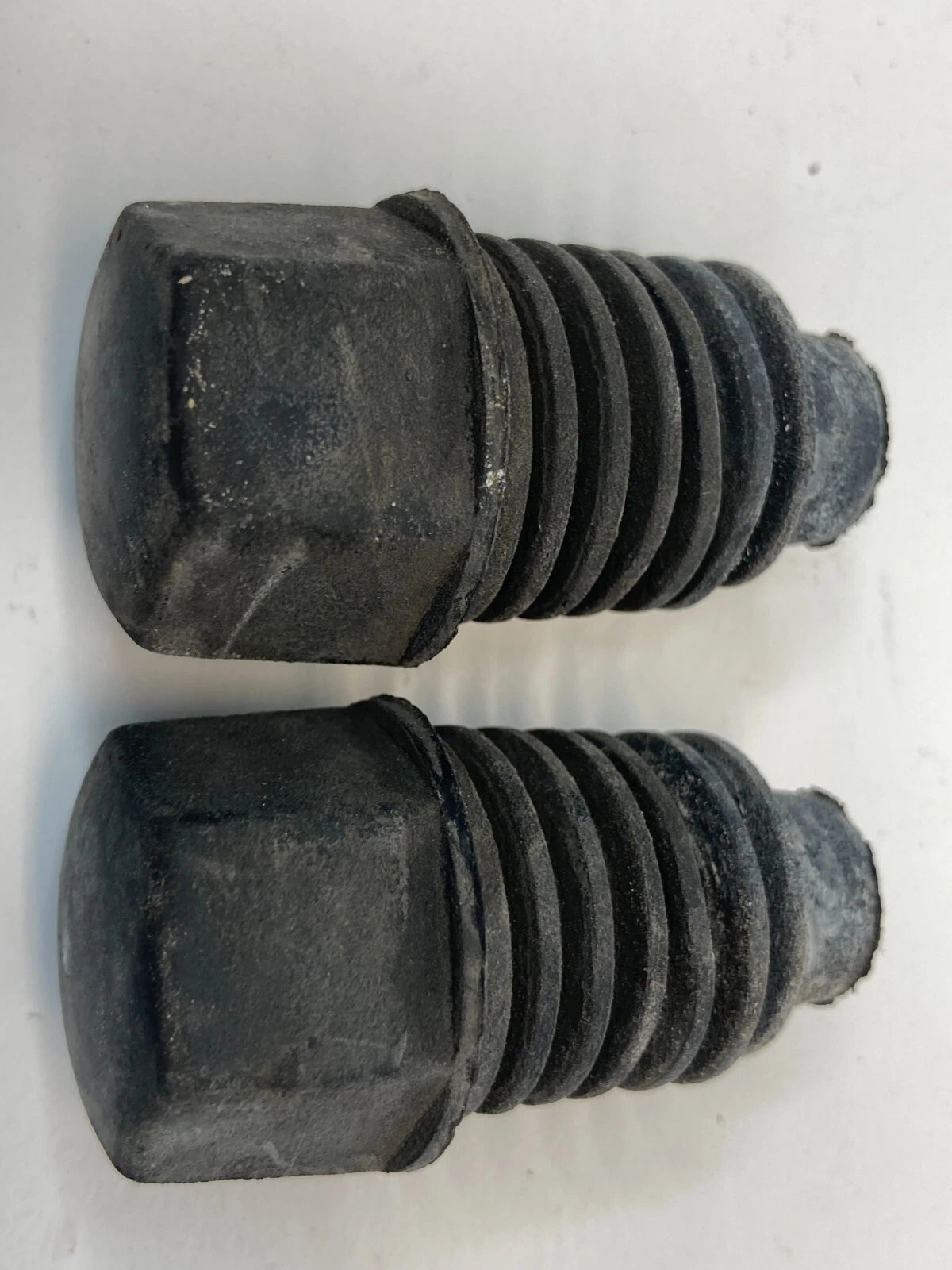 2008-2017 CHEVROLET EQUINOX FRONT HOOD RUBBER CUSHION BUFFER STOPPER BUMPER SET