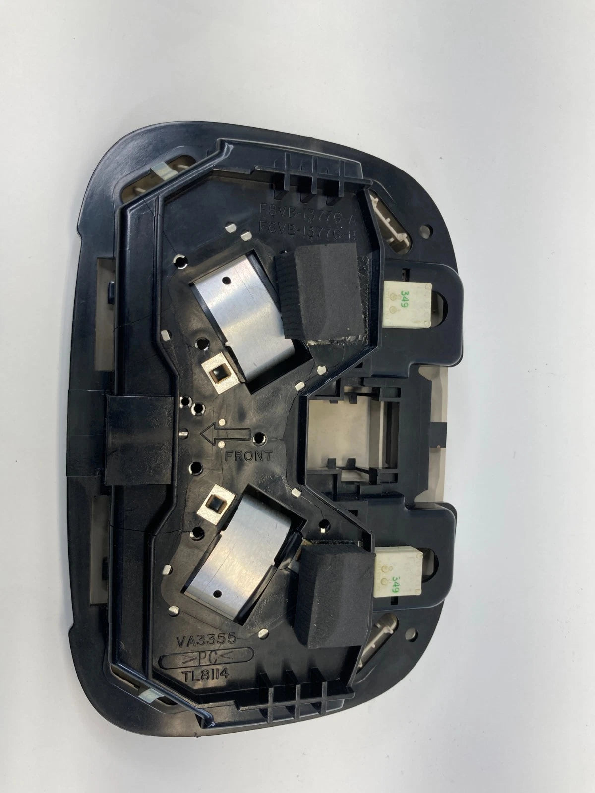 1998-2002 LINCOLN TOWN CAR OVERHEAD CONSOLE DOME MAP LIGHT F8VB-13776-A OEM