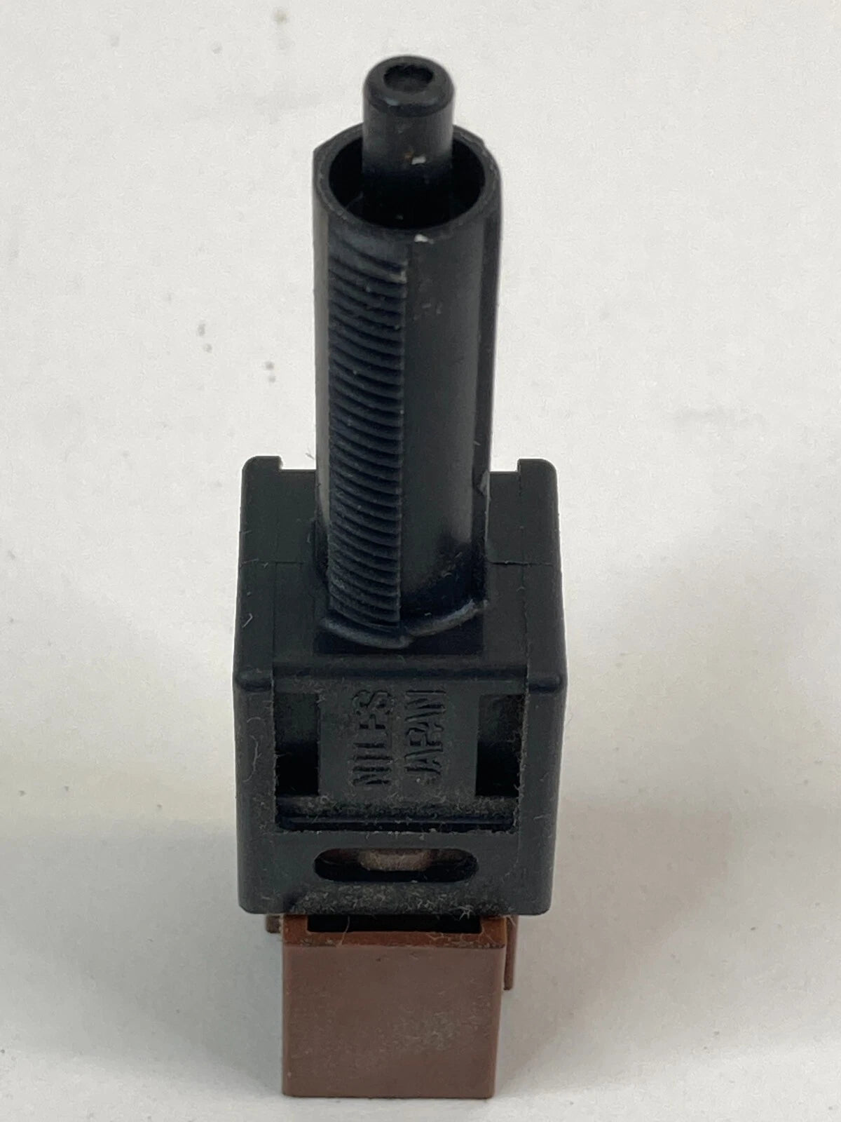 2008-2013 NISSAN ROGUE 07-19 VERSA BRAKE STOP LAMP STOPLAMP SENSOR SWITCH OEM