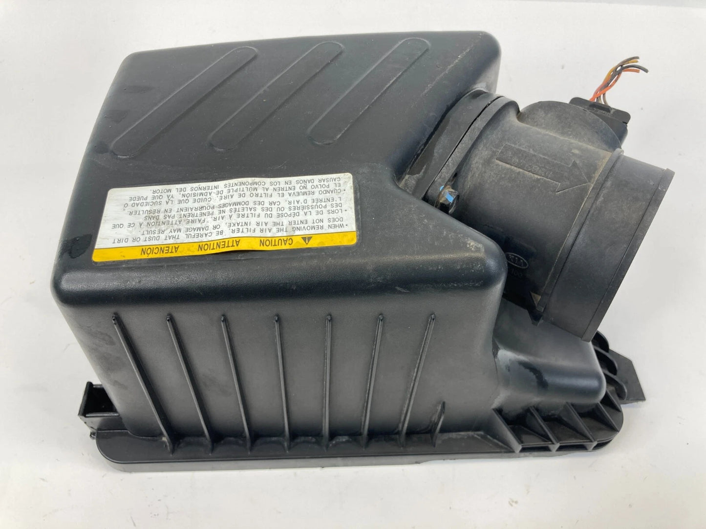 2007-2009 HYUNDAI SANTA FE AIR INTAKE UPPER COVER FRONT OEM FACTORY 28111-2B000