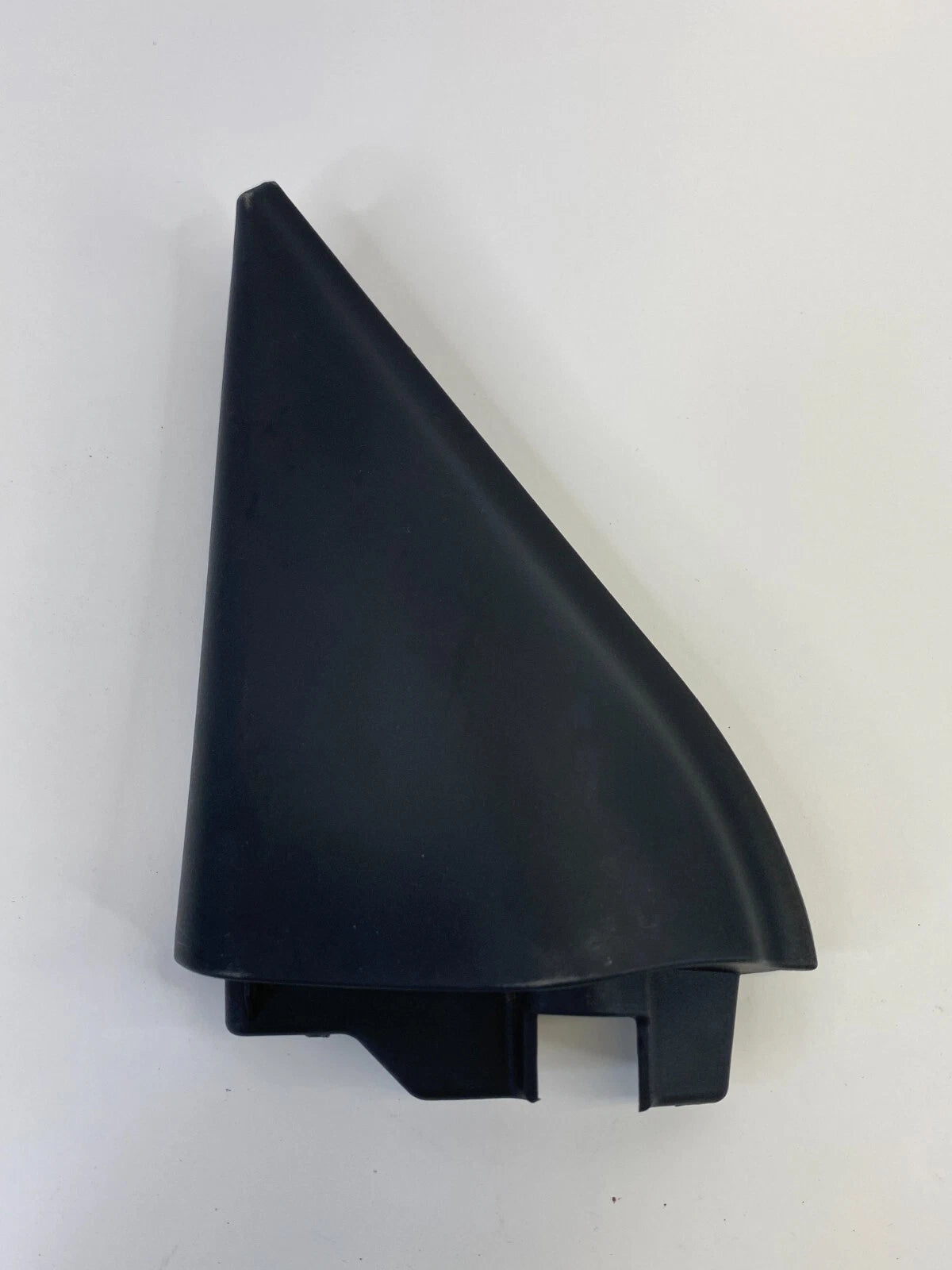 2006-2014 HONDA RIDGELINE FRONT LEFT MIRROR INNER CORNER TRIM OEM 76270-SJC-A001