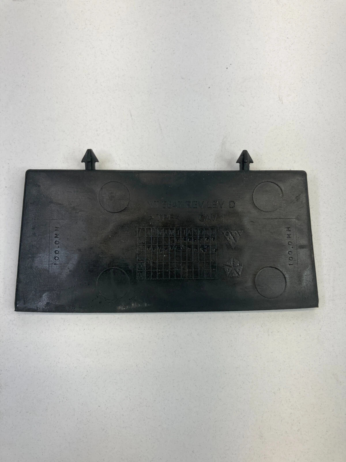 2005 2006 2007 JEEP GRAND CHEROKEE CENTER CONSOLE MAT RUBBER COVER INSERT VT5847