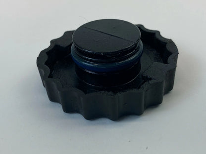 2008-2010 CHRYSLER TOWN & COUNTRY POWER STEERING FLUID RESERVOIR TANK COVER CAP
