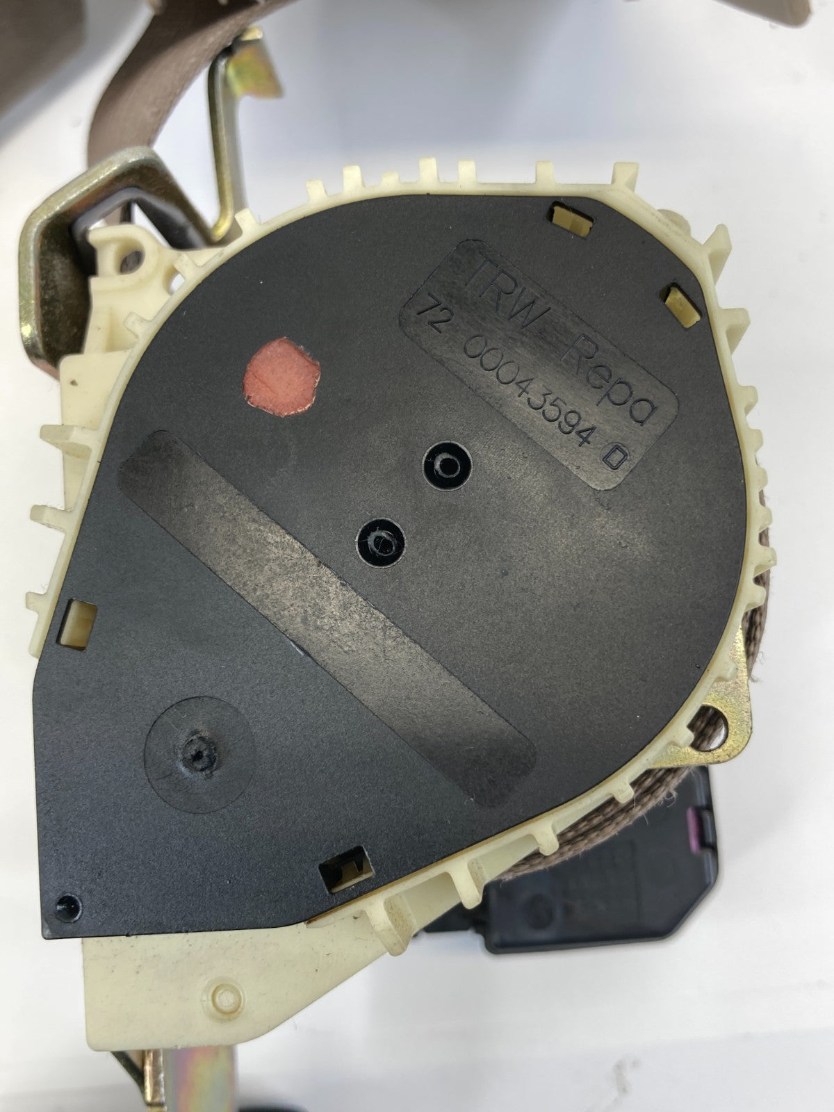 2000-2005 Chevy Monte Carlo Front Right Passenger Side Seat Belt Retractor OEM