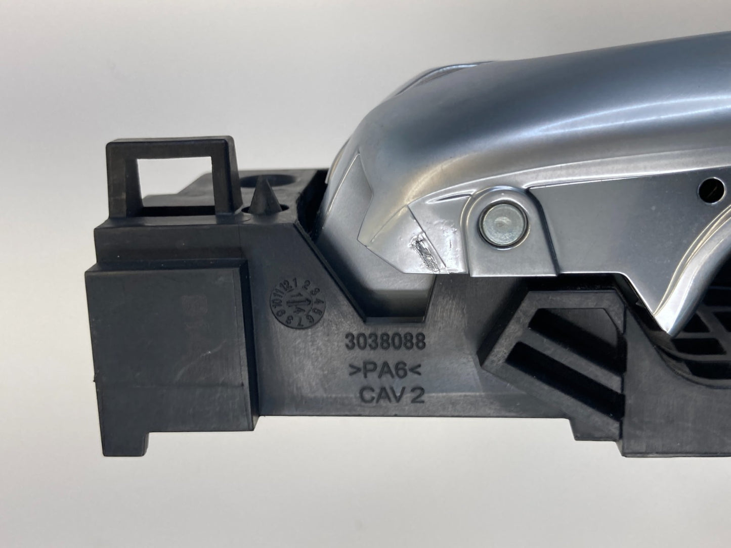 2015-2017 Chrysler 200 Rear Left Side Interior Inner Door Handle Assy 3038088