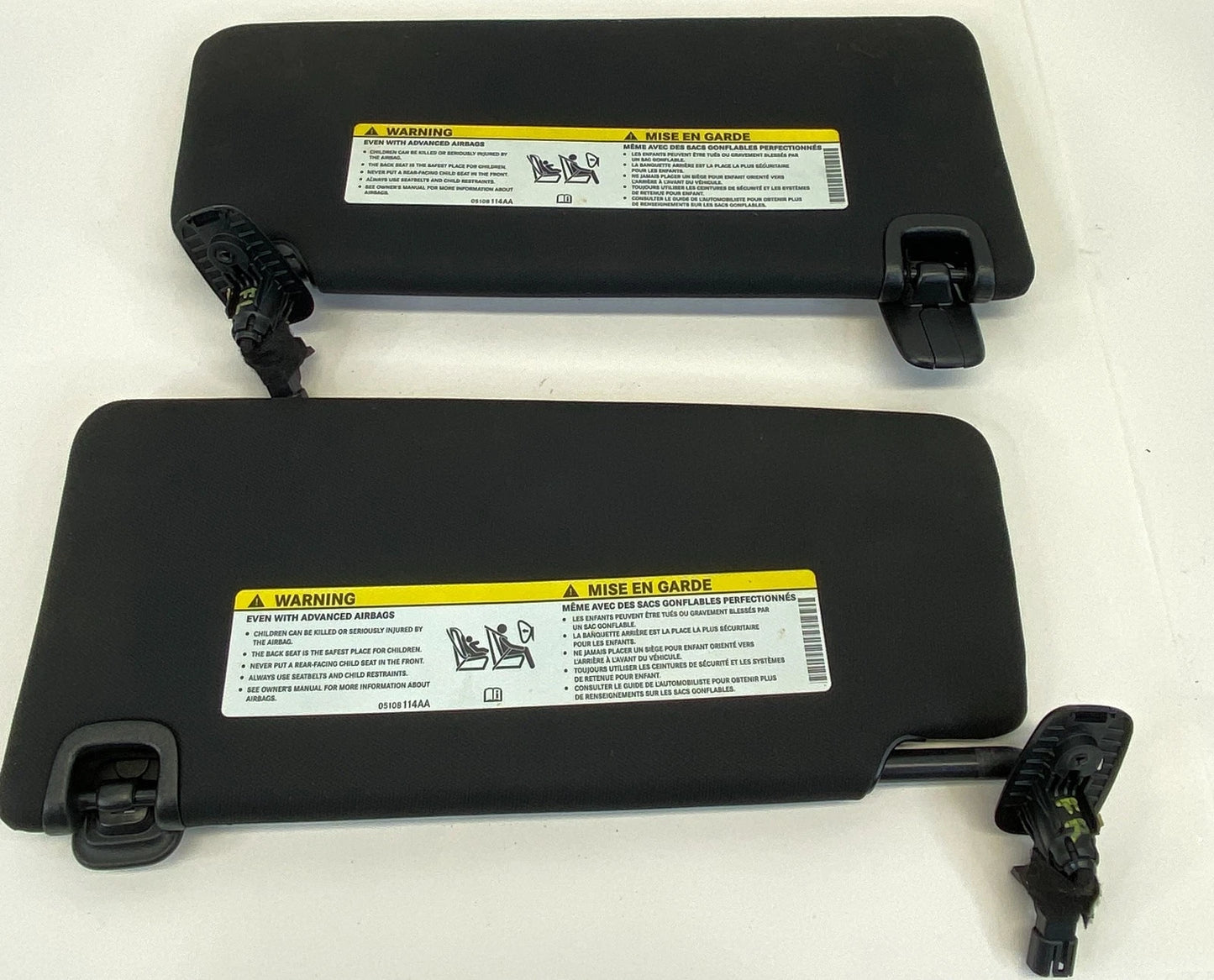 2015 2016 2017 CHRYSLER 200 ROOF LEFT & RIGHT SUNVISOR SET SUN VISOR SHADE