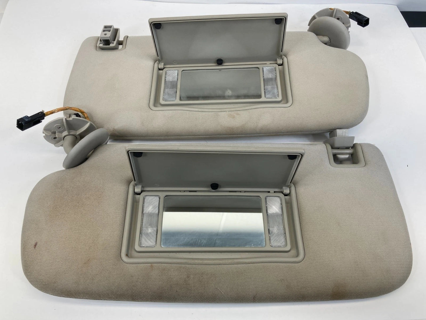 2011-2023 DODGE DURANGO SUN VISOR SHADE PAIR SET DRIVER & PASSENGER SIDES OEM