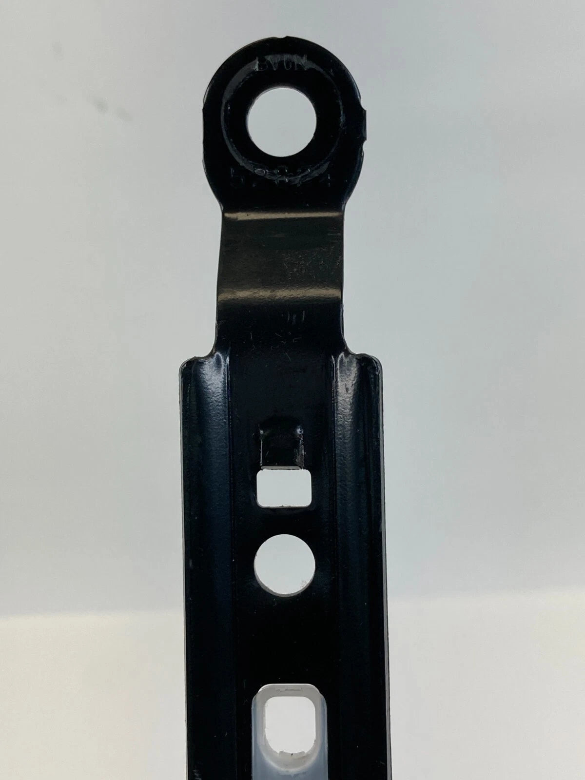 05-08 TOYOTA COROLLA FRONT RIGHT PASSENGER SIDE SEAT BELT HEIGHT ADJUSTER OEM