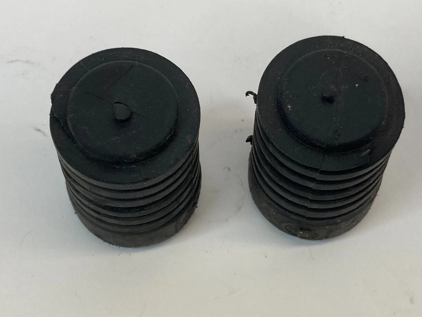 2010-2016 FORTE FRONT HOOD BUMPER RUBBER STOP BUFFER ADJUSTMENT PAIR SET OEM