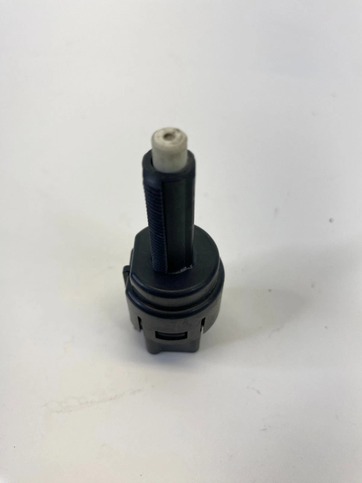 2004-2015 HONDA PILOT 2003-2012 HONDA ACCORD BRAKE LIGHT STOP SWITCH SENSOR OEM