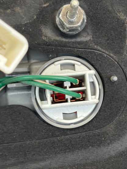 2008-2010 Scion xB Rear Right Tail Light Taillight Taillamp STANLEY P6593 OEM