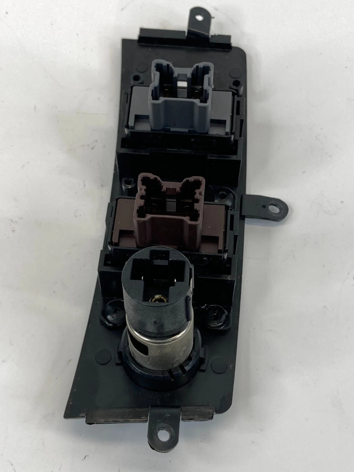 05 06 NISSAN ALTIMA FRONT CENTER CONSOLE LEFT & RIGHT SEAT HEATER SWITCH PANEL