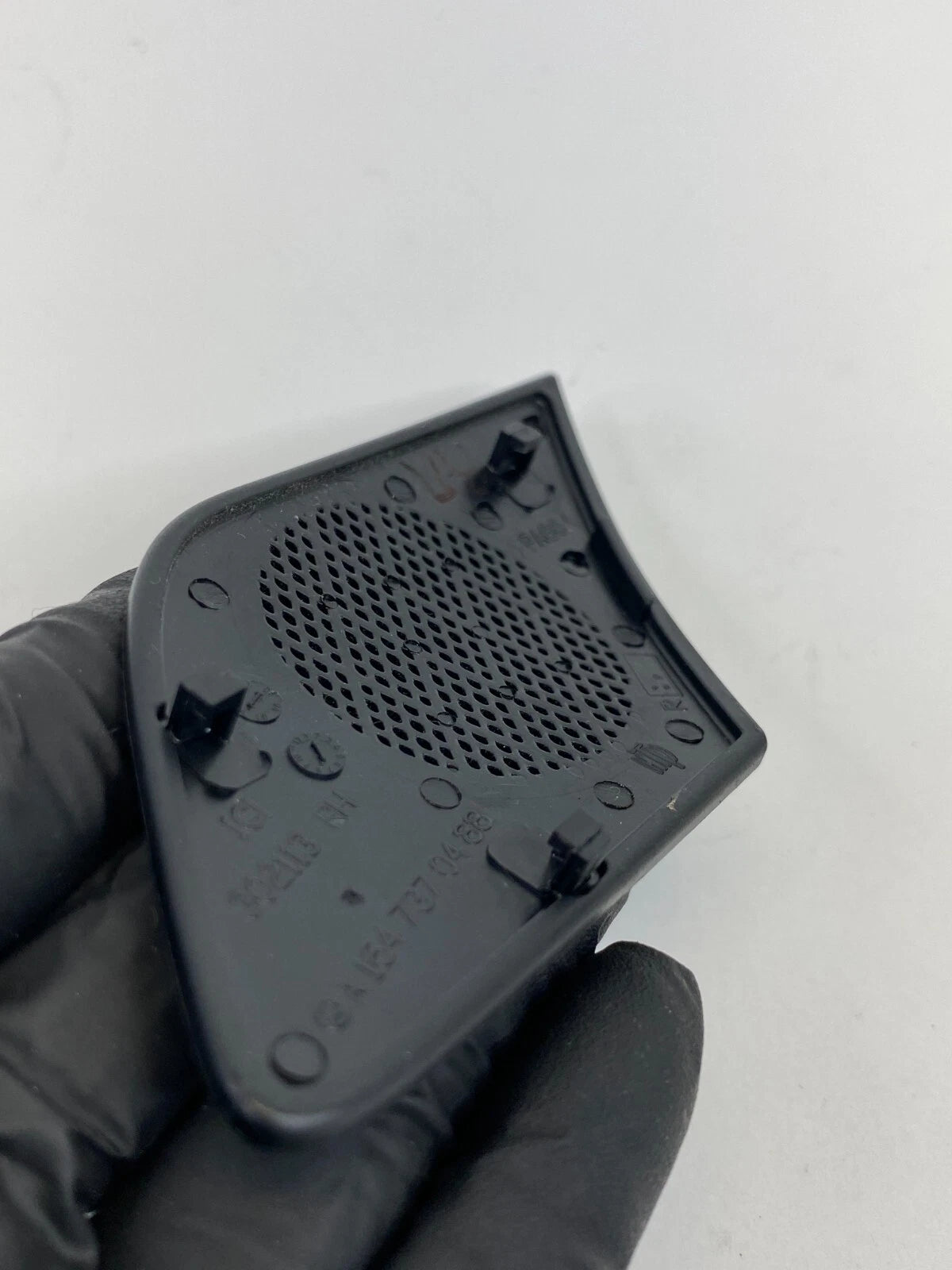 2006-2011 MERCEDES-BENZ ML350 REAR RIGHT PASSENGER DOOR SPEAKER COVER TRIM