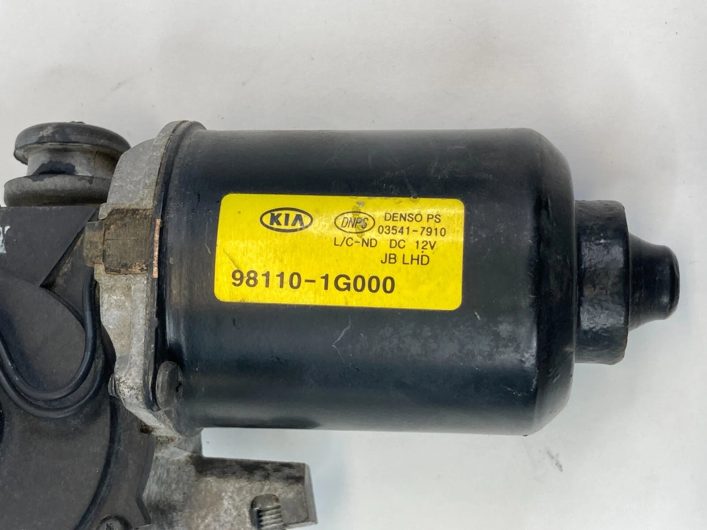 2006-2011 HYUNDAI ACCENT WINDSHIELD FRONT WIPER MOTOR 98110-1G000 OEM