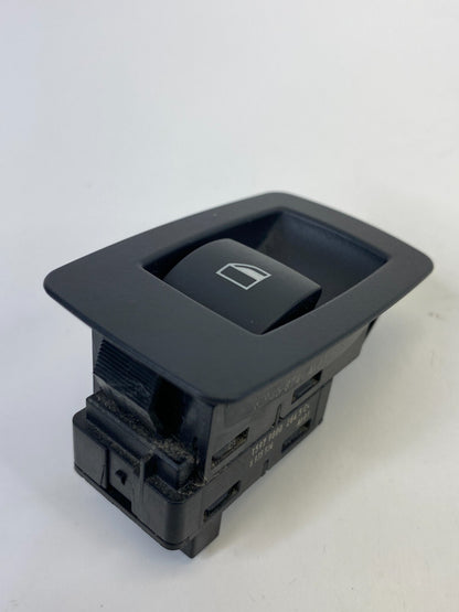 2006 BMW 330xi 330i Rear Left Side Door Power Window Control Switch 15939900 OEM