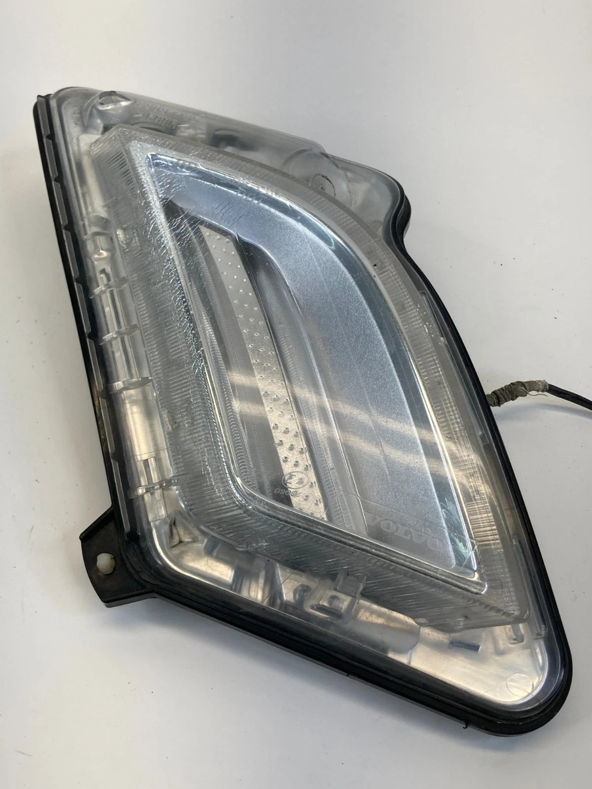 2011 2012 2013 Volvo S60 Front Right Side Marker Daytime Running Light OEM