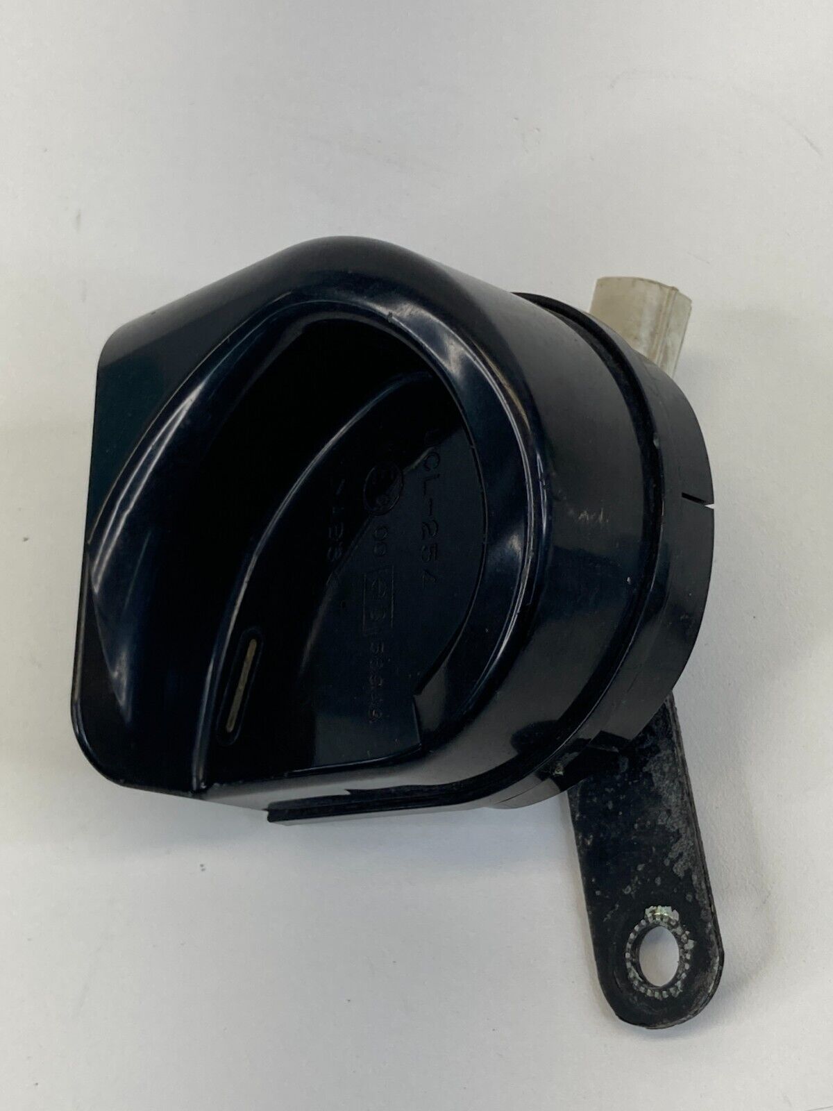 2005-2010 Honda Odyssey Low Tone Note Signal Horn Alarm Siren E358943 OEM