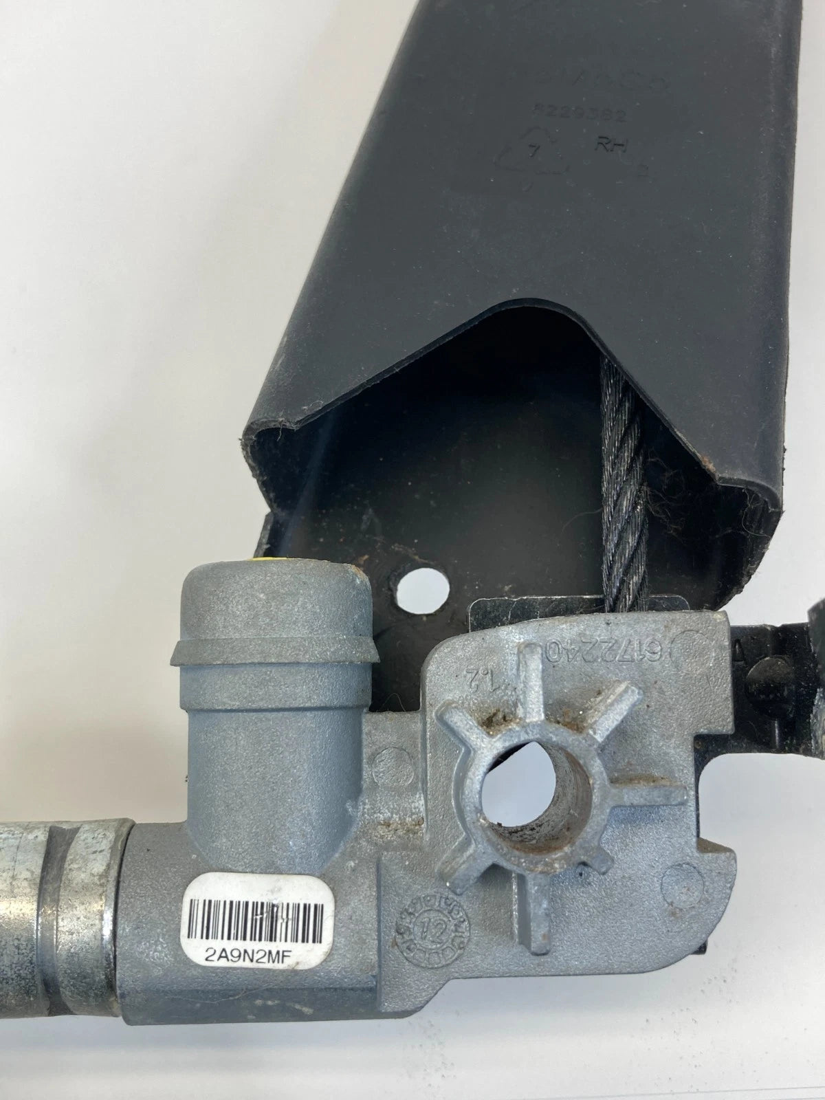 2013-2017 FORD ESCAPE FRONT RIGHT PASSENGER SEAT BELT RETRACTOR CJ54-78612D64-AD