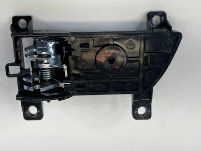 2011-2013 KIA SORENTO FRONT RIGHT SIDE INTERIOR INNER DOOR HANDLE CHROME OEM