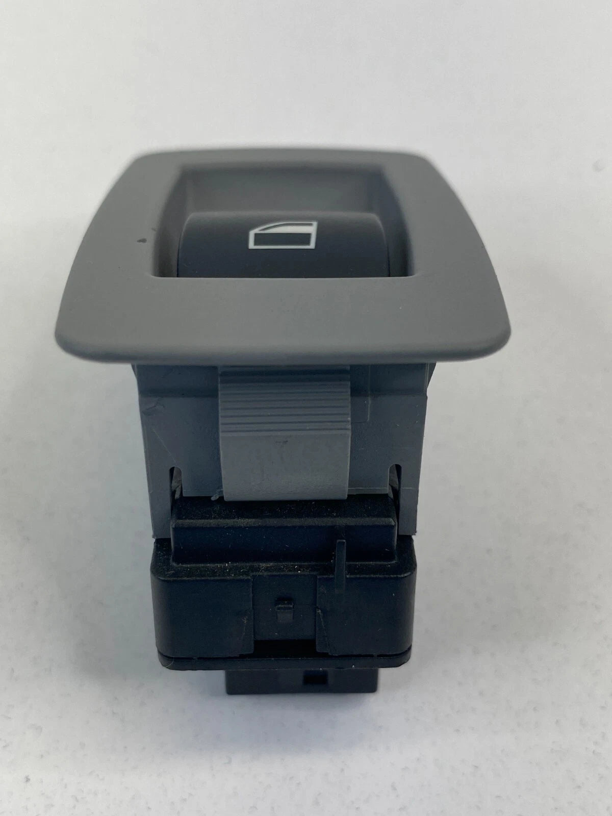 2007-2013 BMW 328I BASE SEDAN REAR RIGHT WINDOW SWITCH BUTTON 6945875 OEM