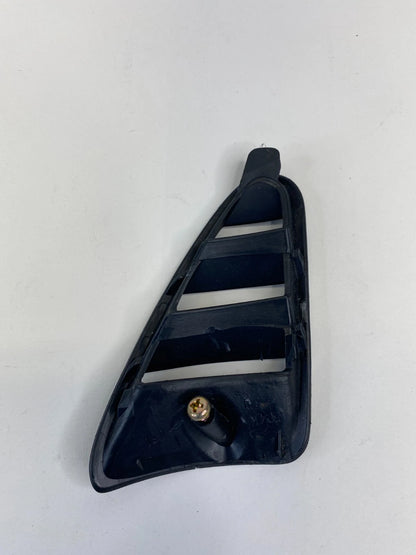 2004-2008 MAZDA 3 MAZDA3 RIGHT SIDE UPPER DASH AC AIR VENT DEFROSTER GRILLE TRIM