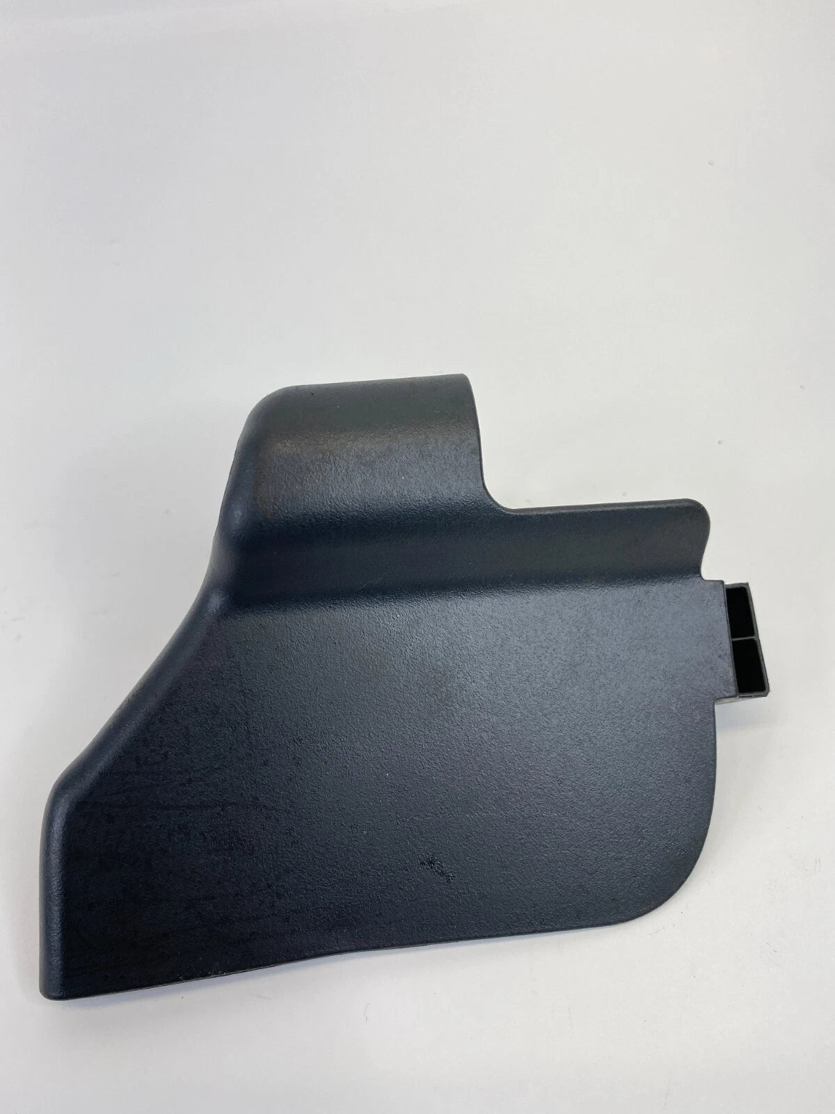 09-13 TOYOTA COROLLA FRONT RIGHT SIDE SEAT TRACK BRACKET COVER PANEL 72157-02140