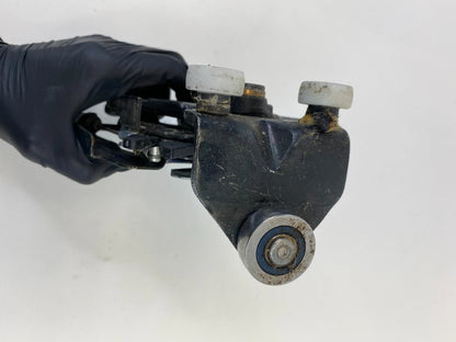 05 06 07 08 09 10 HONDA ODYSSEY REAR LEFT SLIDING DOOR LOWER ROLLER OEM